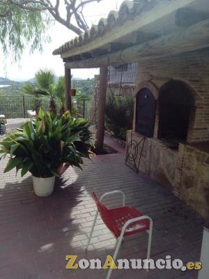 terreno con casa y piscina vistas panoramicas